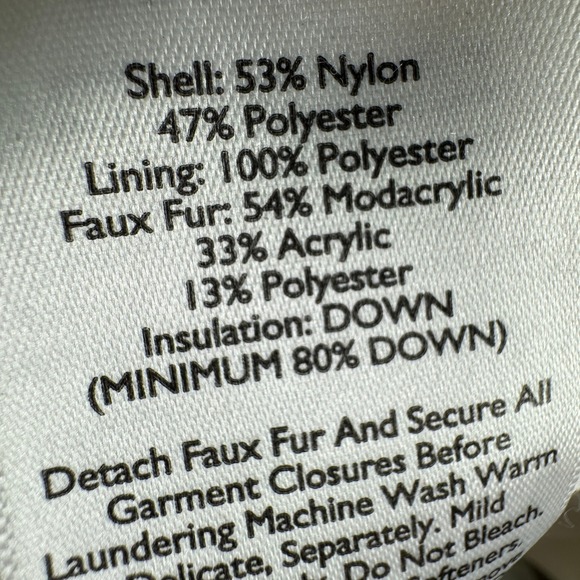 Eddie Bauer Down Puffer Vest Women L Hooded Insulated Down Blend Ivory Winter - Picture 9 of 10